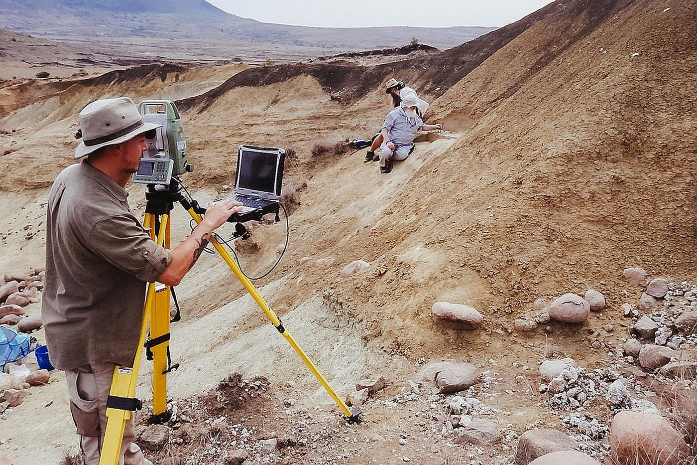 Objev z jihoafrického Jojosi ukazuje, že Homo sapiens dokázali organizovaně těžit suroviny už před 220 000 lety