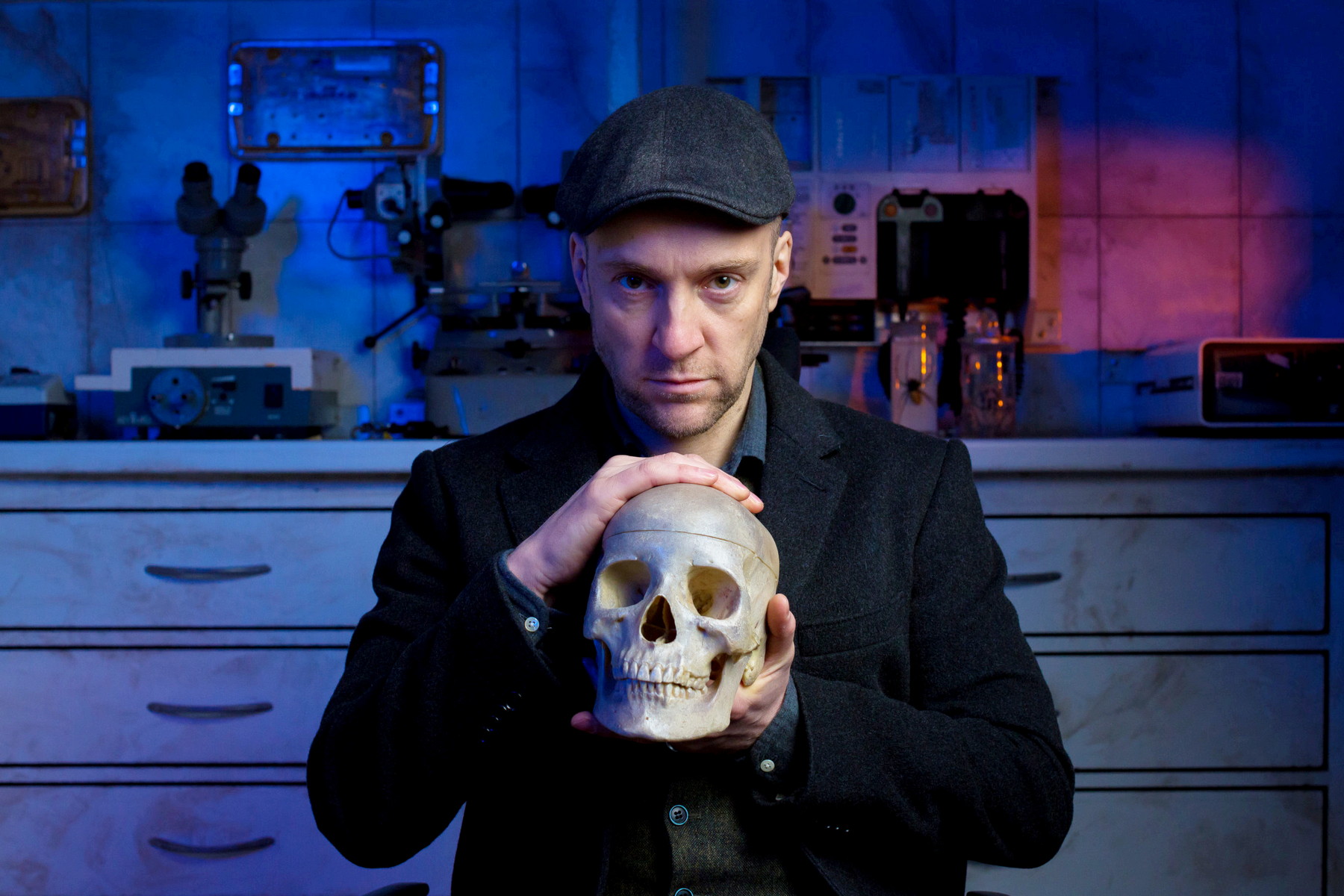 Čtení myšlenek a telekineze možná vypadají jako nadpřirozené schopnosti, ve skutečnosti ale mentalisté spoléhají na manipulaci a porozumění lidské psychice