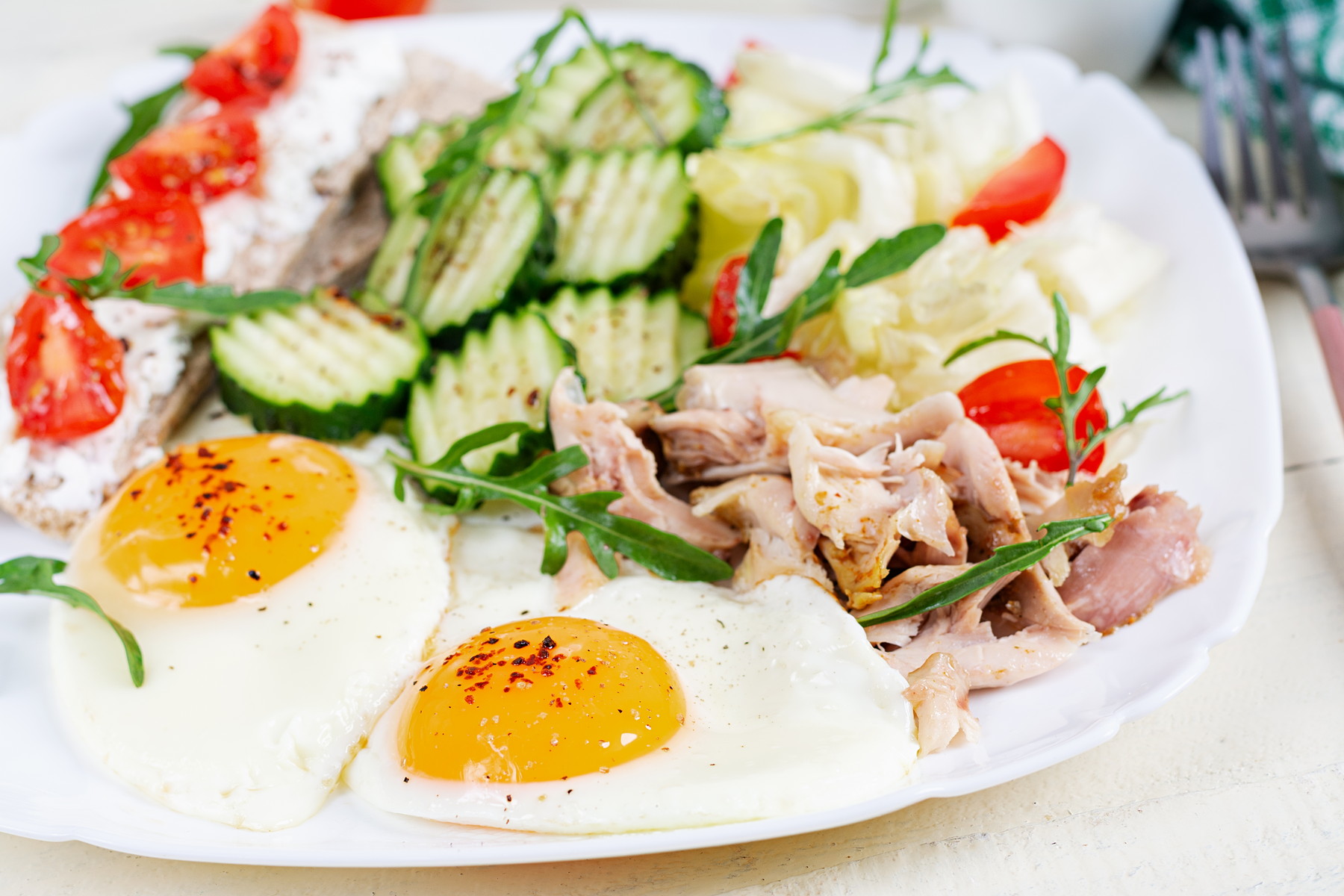 Keto dieta není dobrá jen na hubnutí: Vědci zkoumají její potenciál při léčbě deprese, schizofrenie a anorexie