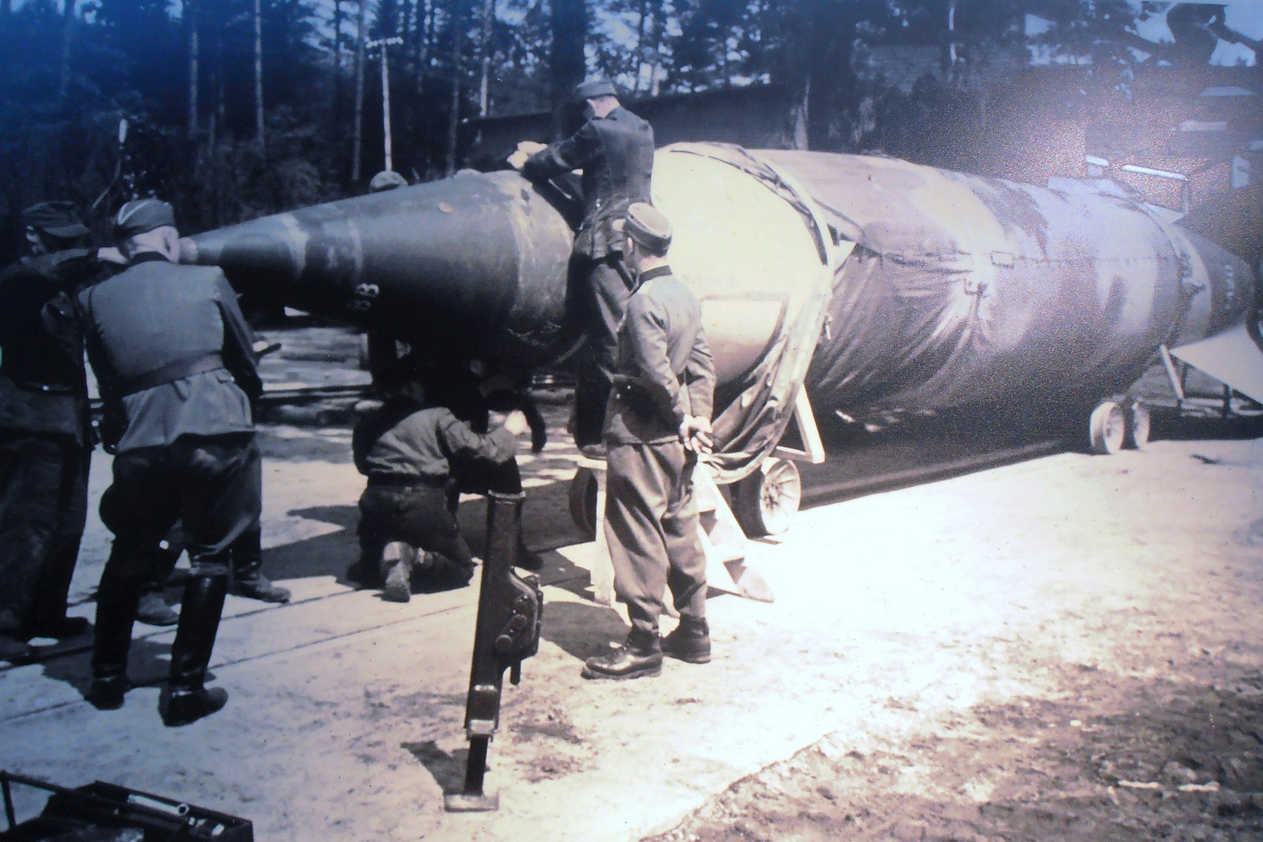 Tajné vojenské projekty, které měnily dějiny: Od projektu Manhattan po éru kosmických zbraní