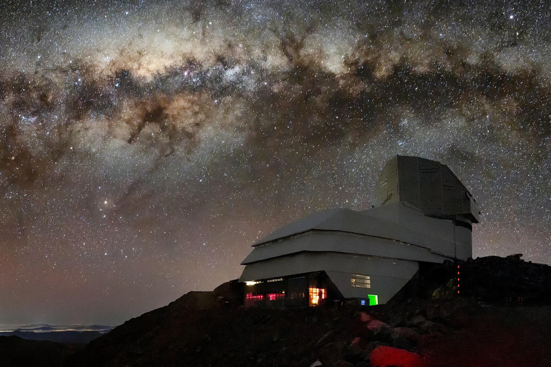 První velký úlovek Observatoře Very Rubinové: Hvězdný proud dlouhý 160 tisíc světelných let