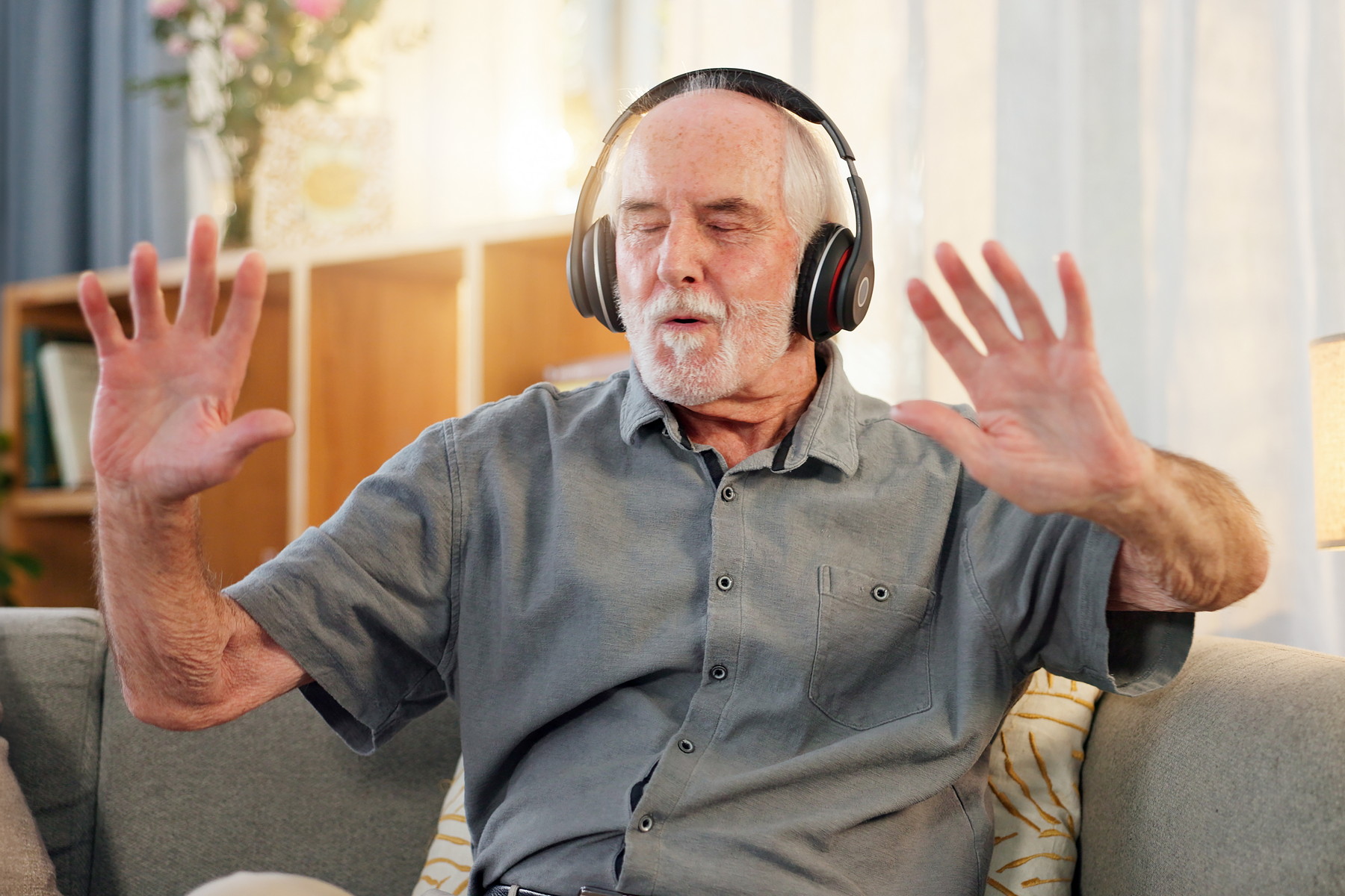 Nový výzkum: Hudba má překvapivý vliv na riziko rozvoje demence