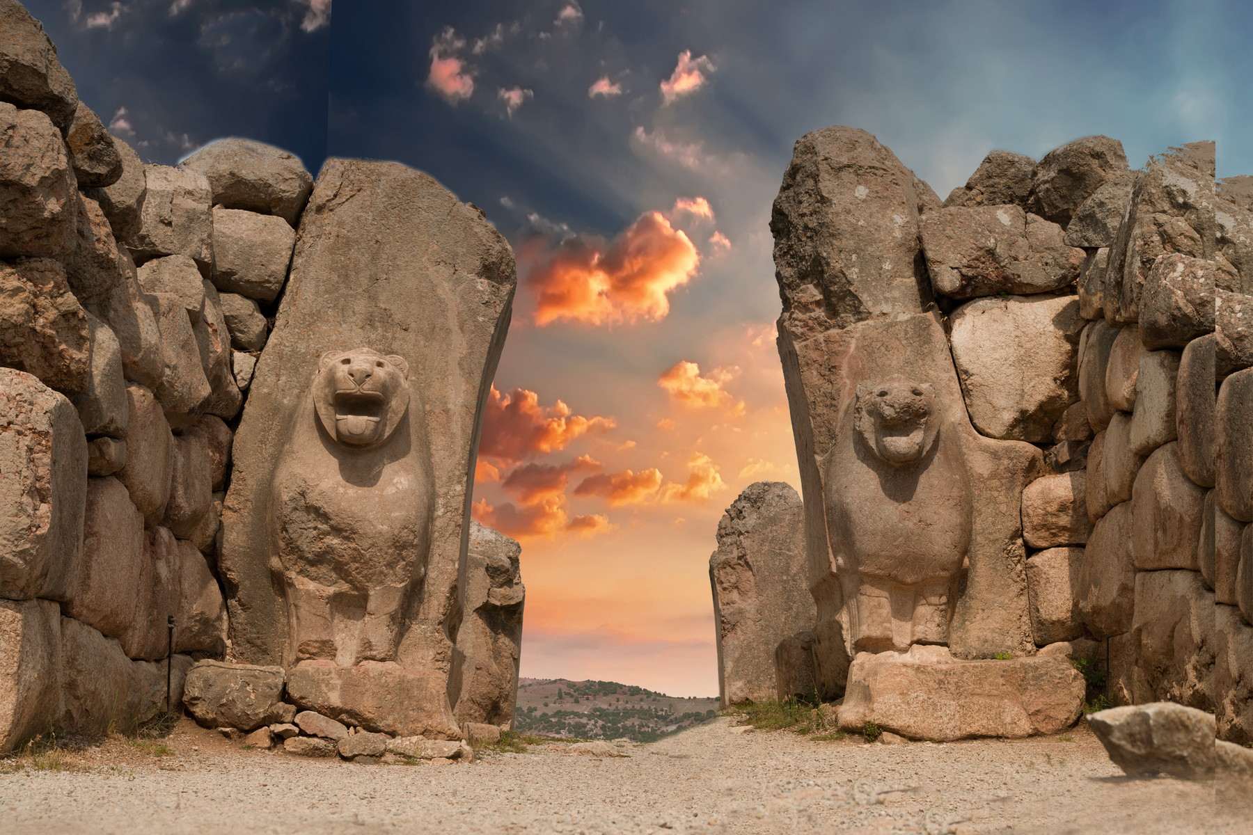 Pád civilizací: Co způsobilo rychlý kolaps mocných starověkých říší