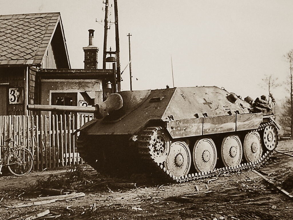 Poslední výstřely války: Krvavý 9. květen 1945 v Bělovsi na Náchodsku