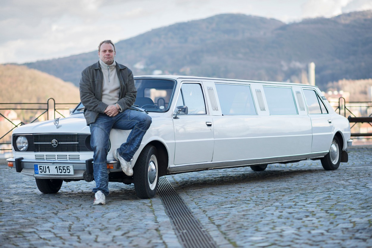 Škoda 105 v provedení limuzína