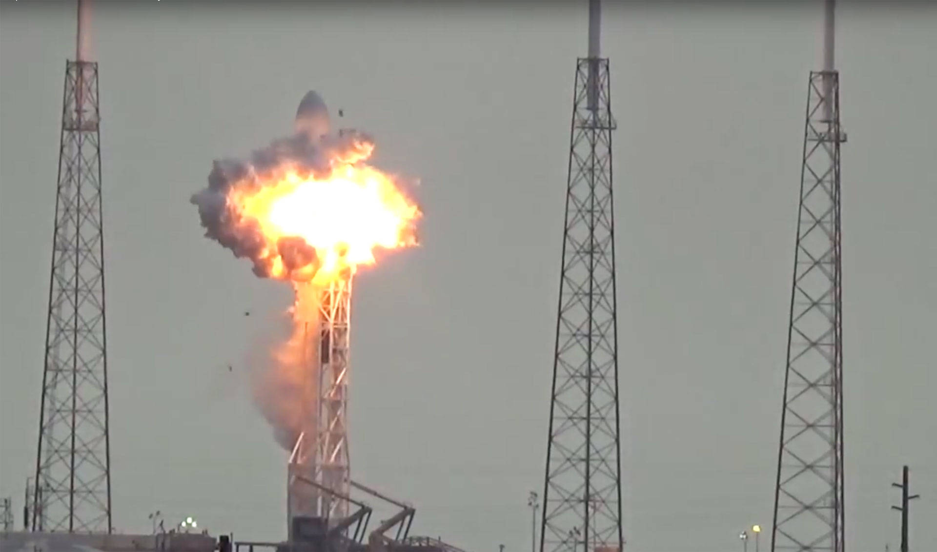 Exploze rakety SpaceX