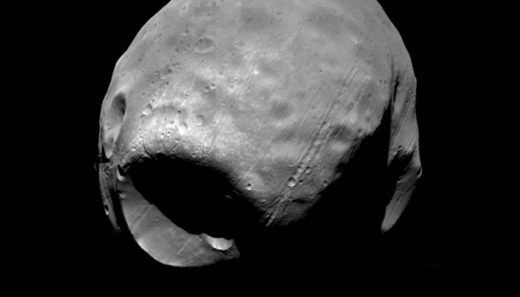 Phobos s kráterem Stickney
