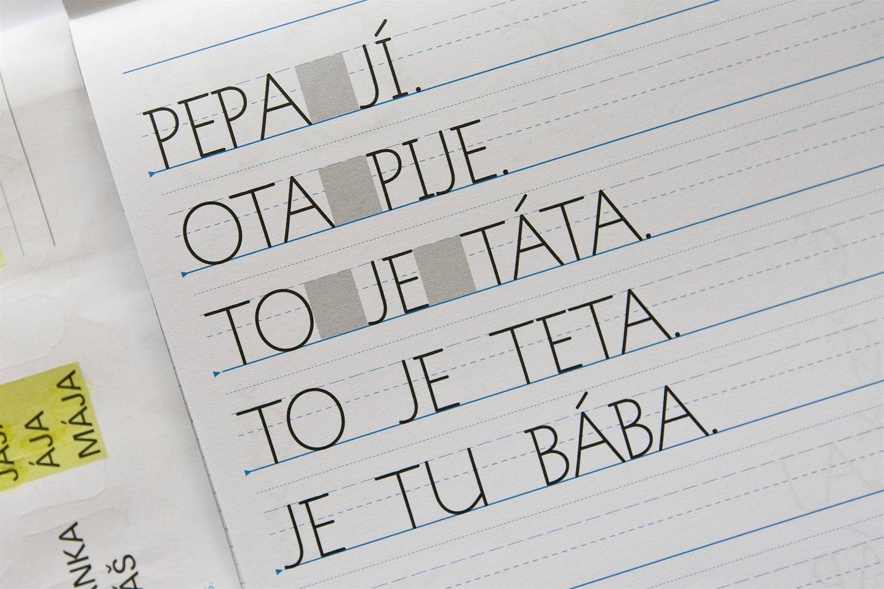 Comenia Script