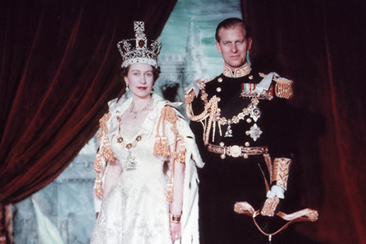 Tradice A Pompa Jak Vypadala Korunovace Britske Kralovny Alzbety 100 1 Zahranicni Zajimavost