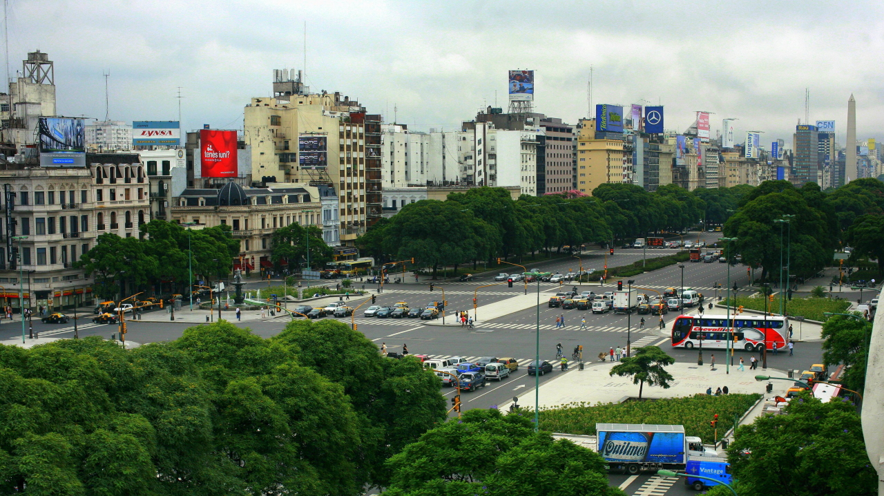 Rušná metropole - Dnešní rušné Buenos Aires s atmosférou evropských velkoměst stojí na základech španělské osady z počátku 16. století