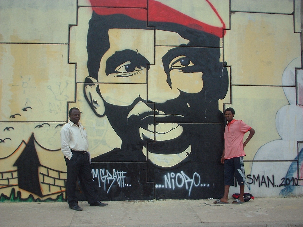 Africký Che Guevara - Thomas Sankara na pouličním graffiti