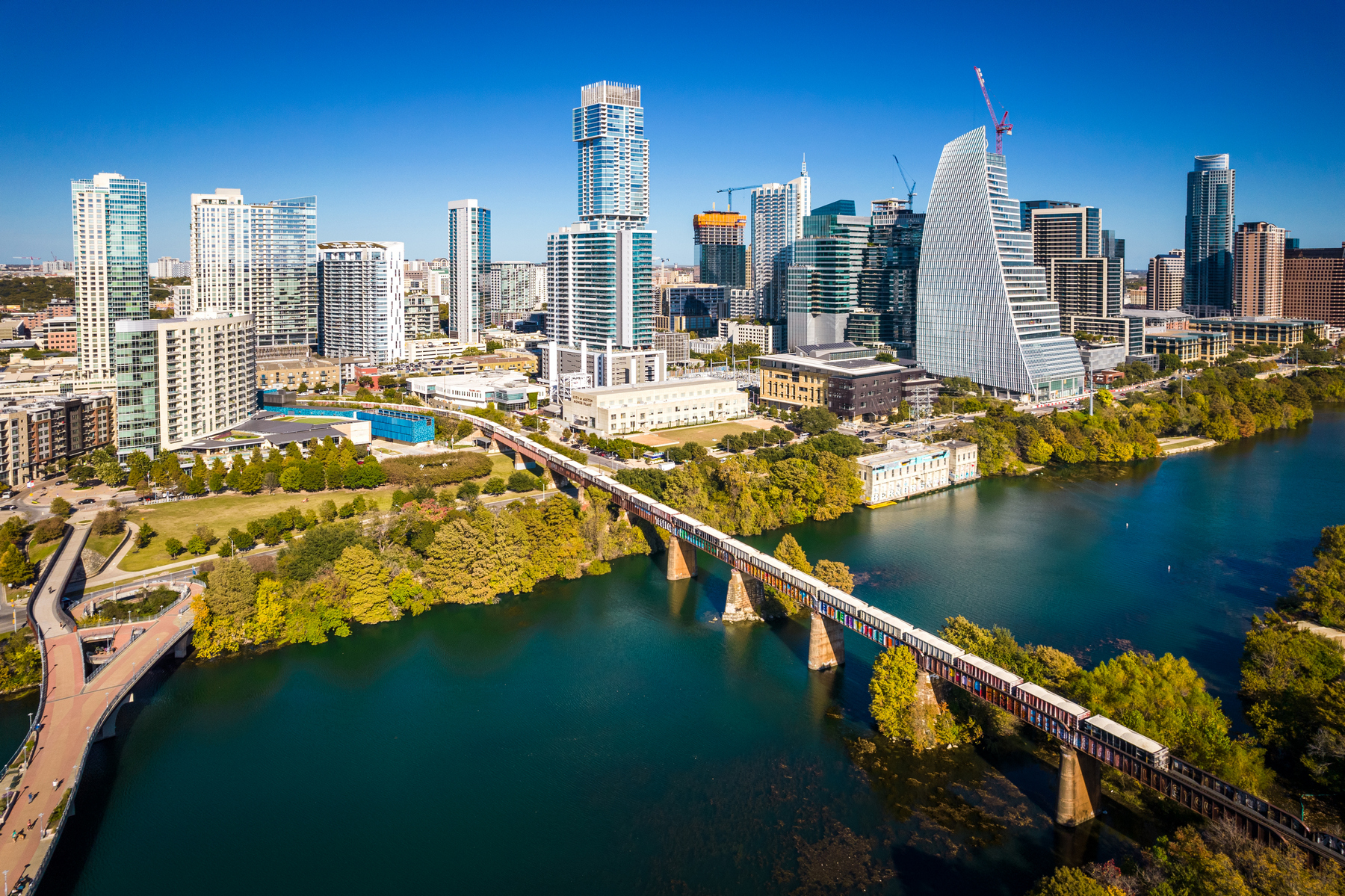 <p>S 900 tisíci obyvateli je texaská metropole Austin až čtvrtým největším městem ve státě, po Houstonu, San Antoniu a Dallasu.<em> (foto: Shutterstock)</em></p>