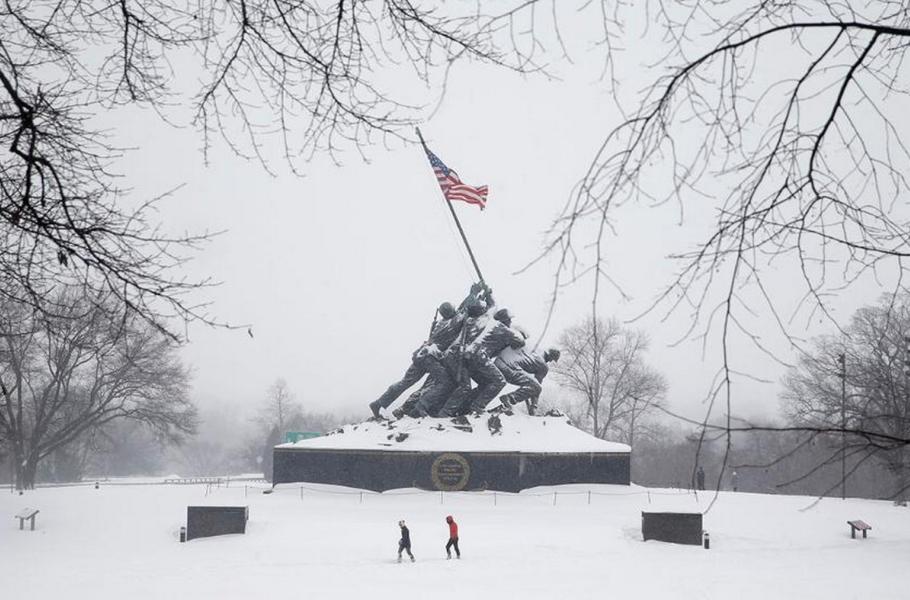 Památník americké námořní pěchoty, Washington