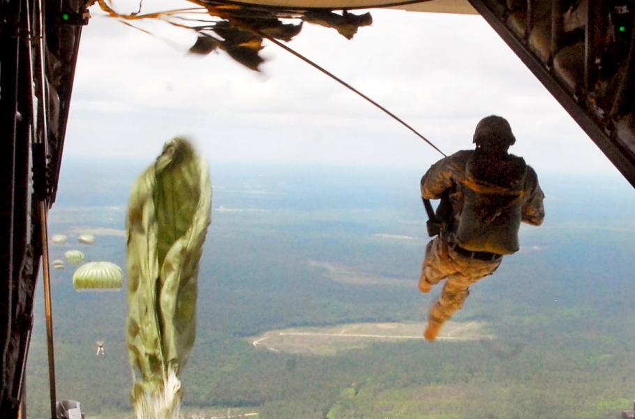 Výcvik na základně Fort Bragg v Severní Karolíně