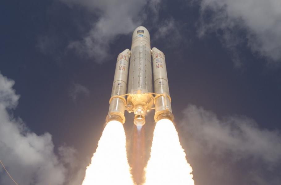 Nevšední pohled na start kosmické rakety