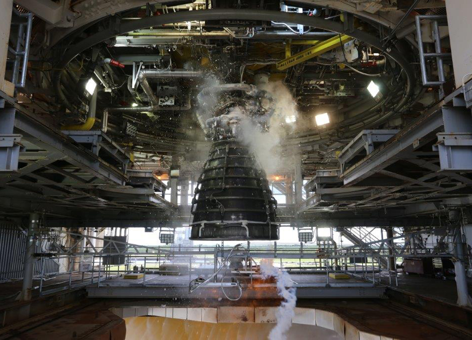 <p>Motor AR-22 během nedávných testů</p>