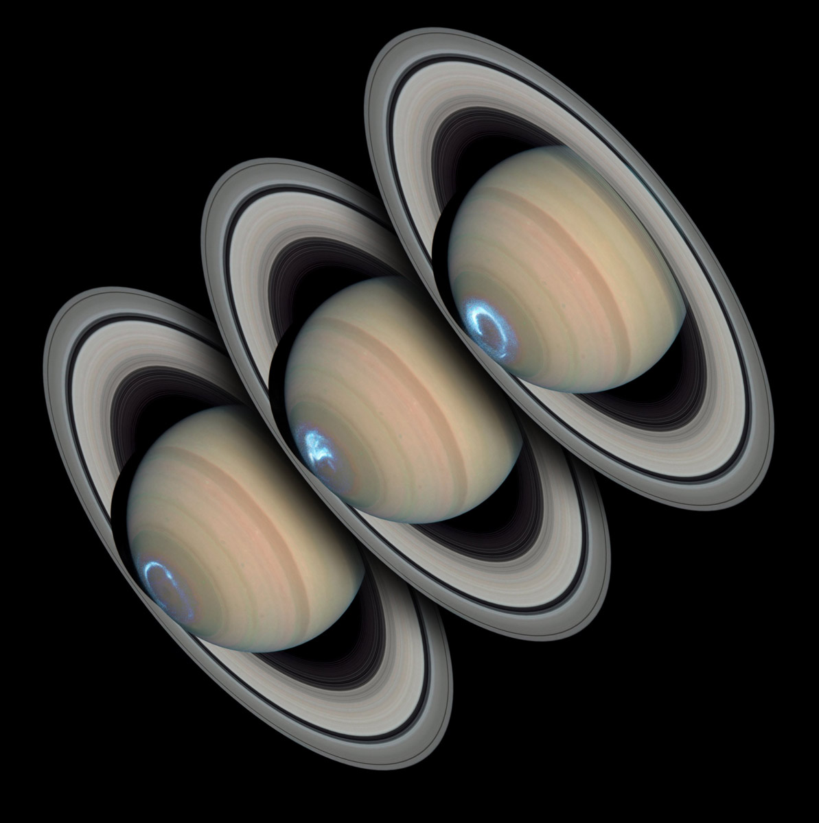 <h3>Saturn a jeho polární záře</h3><p>Tři fotografie <strong>Saturnu</strong> pořízené pomocí spektrografu STIS na palubě Hubbleova teleskopu odhalují dynamickou povahu polárních září na planetě. Série představuje pohled na jižní polokouli tělesa v rozpětí pěti dnů. <strong>Polární záře na Saturnu mají podobu prstence zářících plynů v okolí pólů a vznikají při kolizi nabitých částic s magnetickým polem planety</strong>. Částice jsou urychlovány na vysoké energie a vnikají do horních vrstev atmosféry. Srážky s přítomnými plyny pak vedou k vyzáření energie ve viditelné části spektra a také v ultrafialovém a infračerveném oboru.</p>