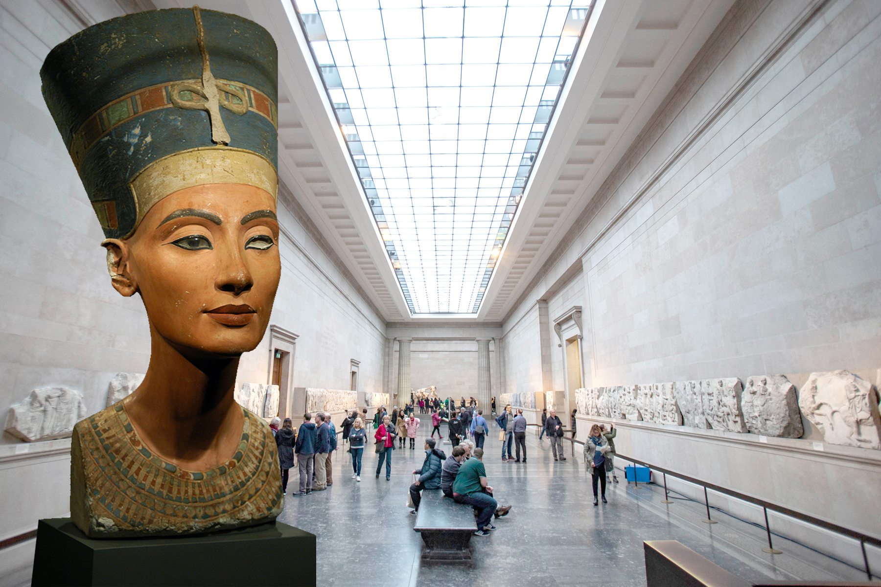 <p>Až 500 tisíc návštěvníků zhlédne každoročně bustu Nefertiti v berlínském muzeu. Elginovy mramory zase vystavuje Britské muzeum (v pozadí) jako jeden ze svých předních exponátů.</p>