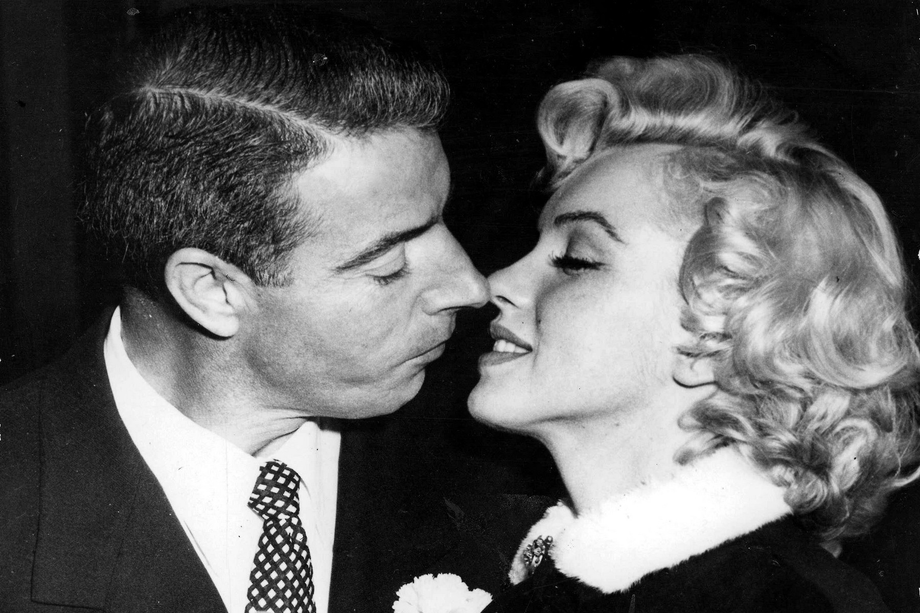 <p>DiMaggigo poslední slova prý zněla: <em>„Konečně zase uvidím Marilyn!“</em></p>