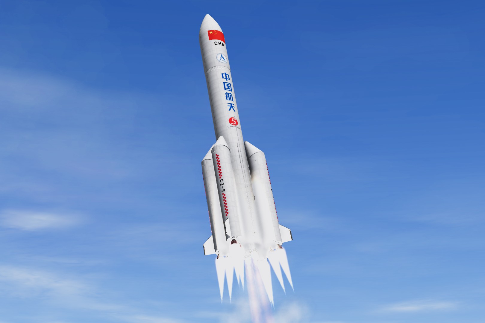 <h3>Čínská jednička: Dlouhý pochod 5</h3><p>Nejvýkonnější nosná raketa lidové republiky je v provozu od letošního roku. Na výšku měří 62 m, její hmotnost dosahuje 880 tun. Středový stupeň má průměr 5 m a lze k němu připojit až čtyři boční, o průměru 3,35 m. Centrální stupeň pohání nejsilnější čínský kryogenní raketový motor YF-77, jako pohonné hmoty slouží kapalný vodík a kyslík. <strong>Dlouhý pochod 5</strong> (Čchang-čeng 5, CZ-5) <strong>se svými parametry téměř vyrovná americké Deltě IV Heavy: Na nízkou oběžnou dráhu dopraví i 25 tun nákladu</strong>. Uplatnění najde například při vynášení lunárních či planetárních sond a při výstavbě nové čínské vesmírné stanice. <em>(foto: CNSA, CC0)</em></p>