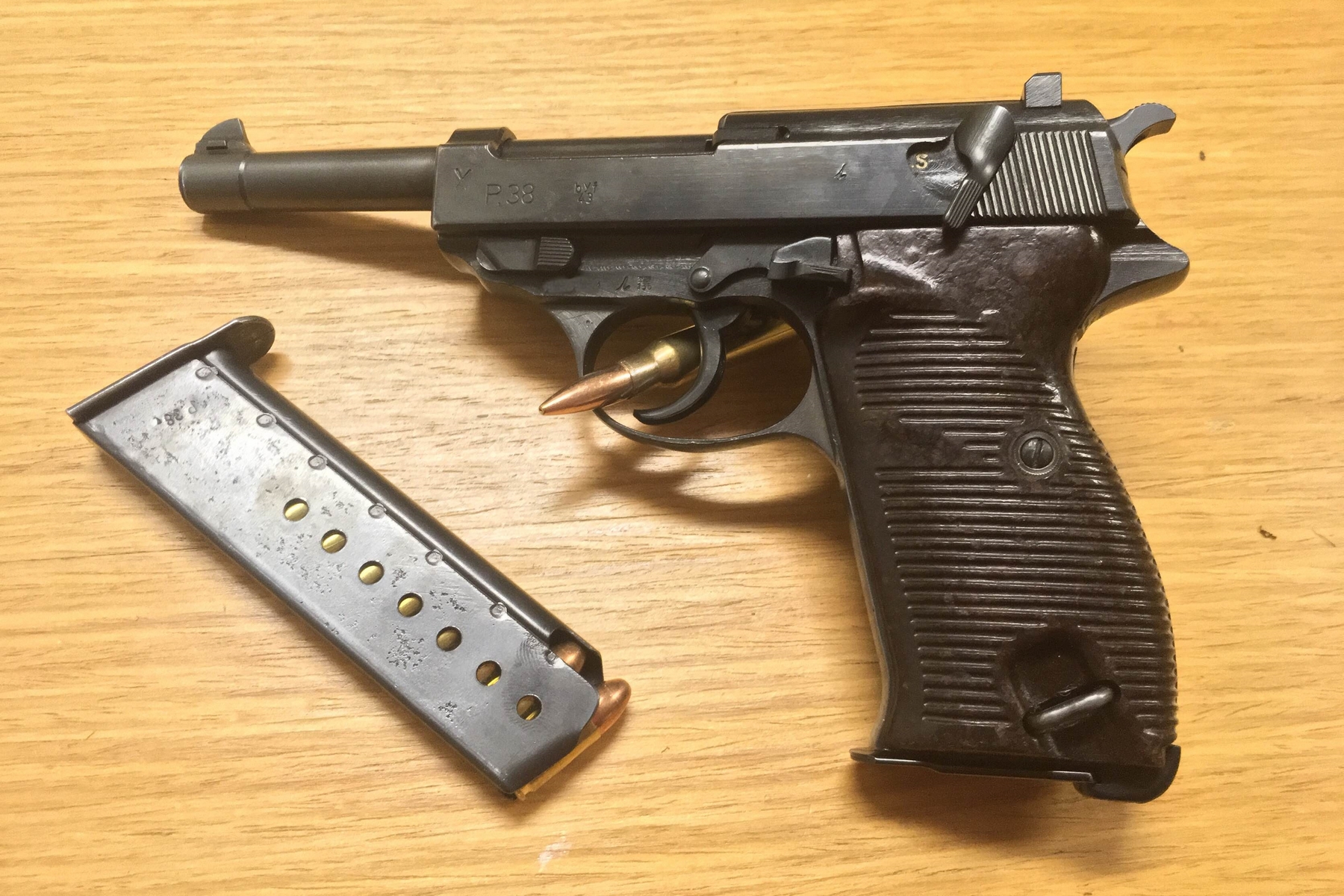 <p>Walther P.38 vyrobený firmou Mauser.<em> (foto: Wikimedia Commons, Nathan W, CC BY-SA 4.0)</em></p>