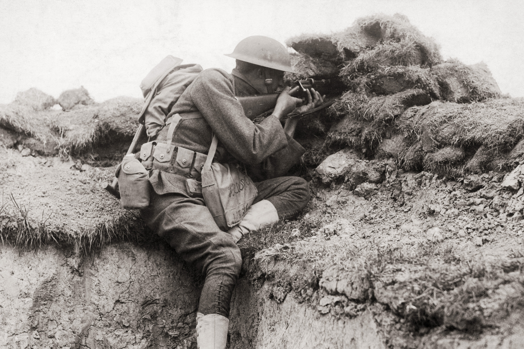 <p>Americký odstřelovač ve Francii během první světové války.<em> (foto: Getty Images)</em></p>