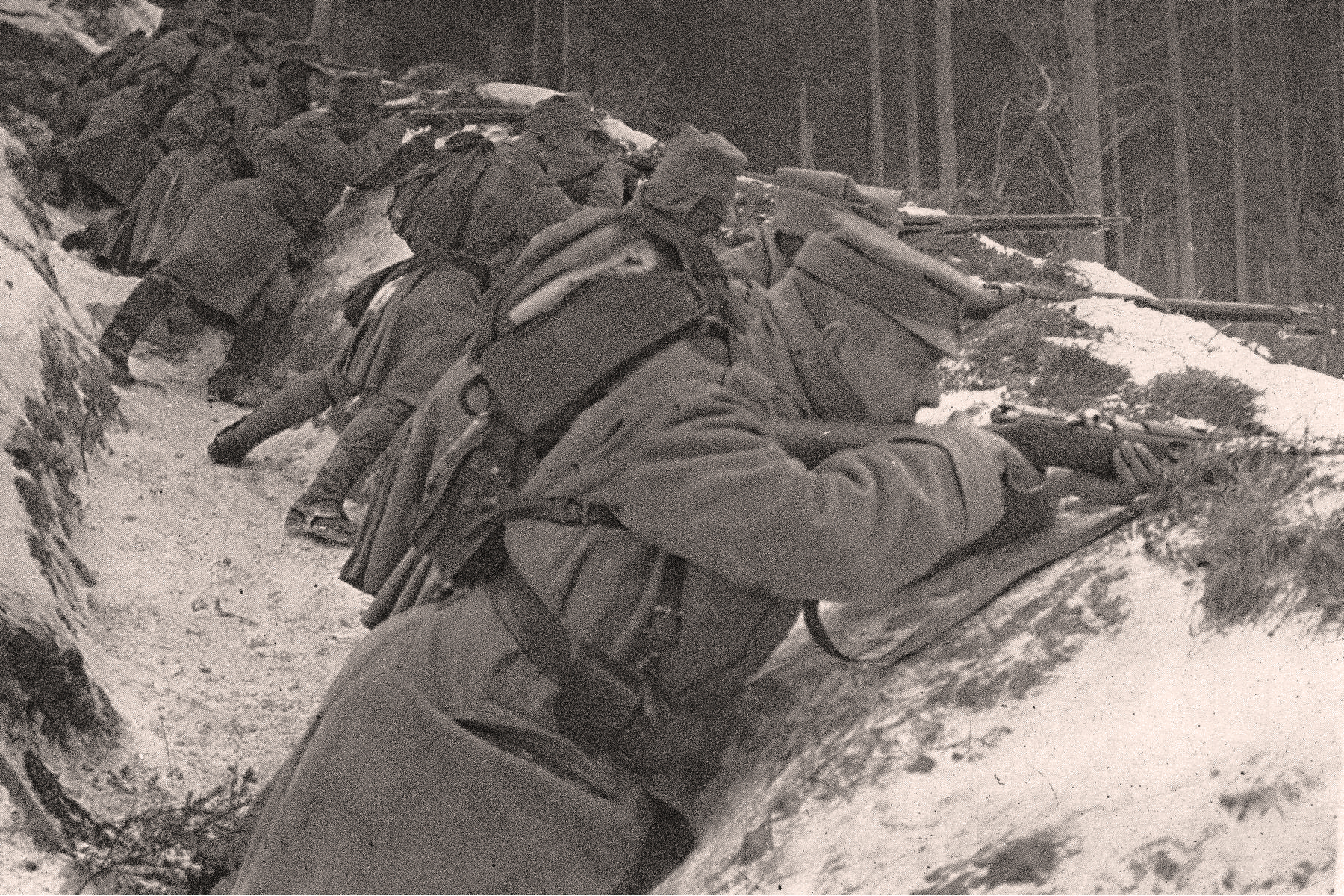 <p>Polští legionáři během zimních bojů v Karpatech. <em>(foto: Wikimedia Commons, NAC, CC0)</em></p>