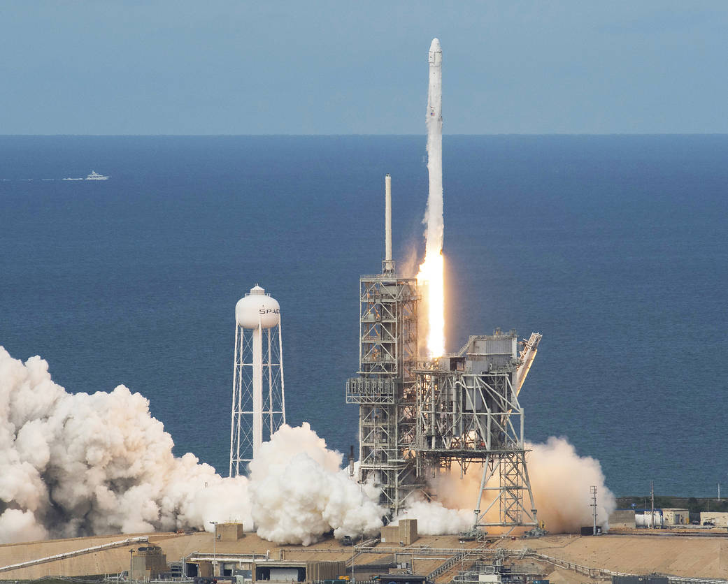 CRS-11 -<p>Jednou použitá kosmická loď Dragon opět vyráží na cestu</p>
