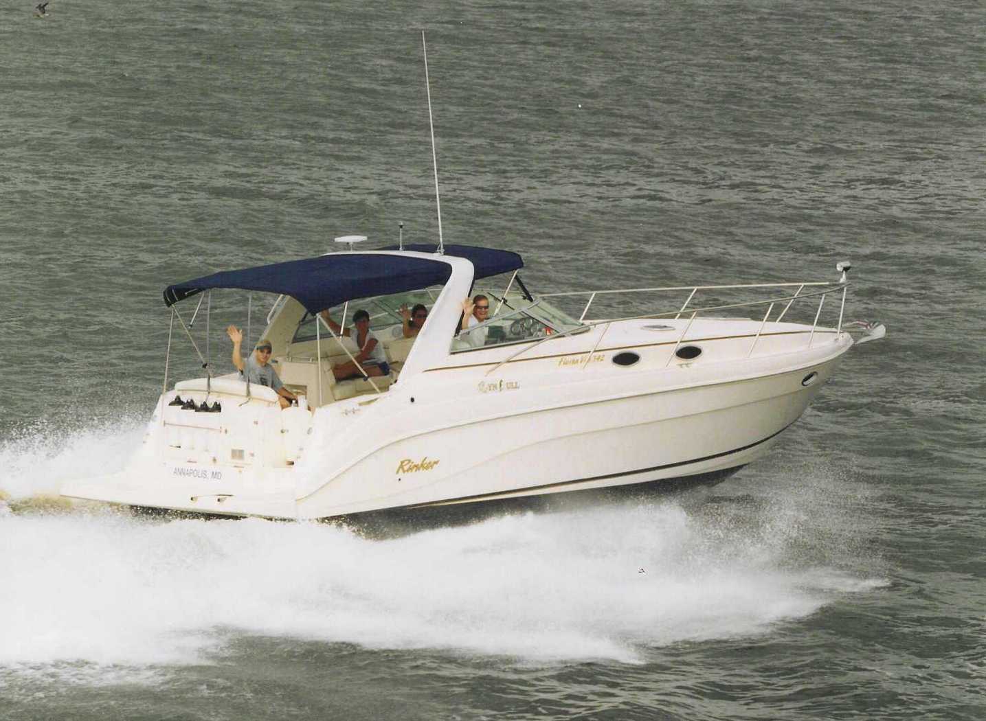 Rinker 342 Fiesta Vee - 